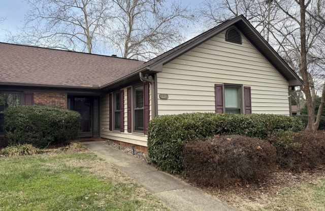 One Level Condo Convenient to Battleground Ave