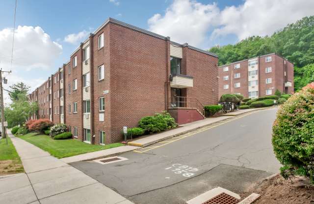 2090 Stanley Street Apt # 401