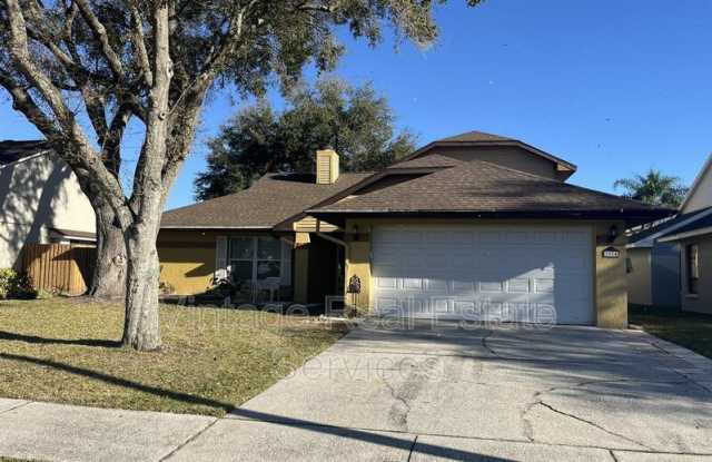 1914 White Cedar Way