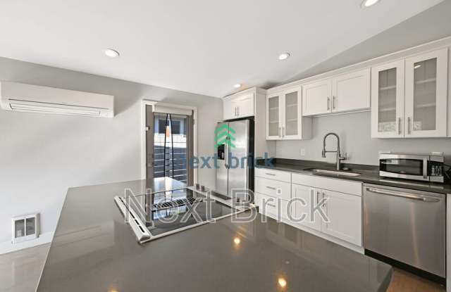 5438 26th Ave SW
