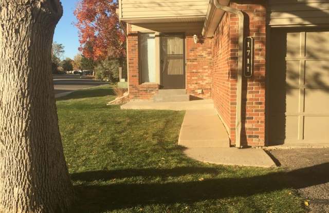 Lovely 3 Bedroom Townhome in Lafayette - 1711 Apelles Circle, Lafayette, CO 80026