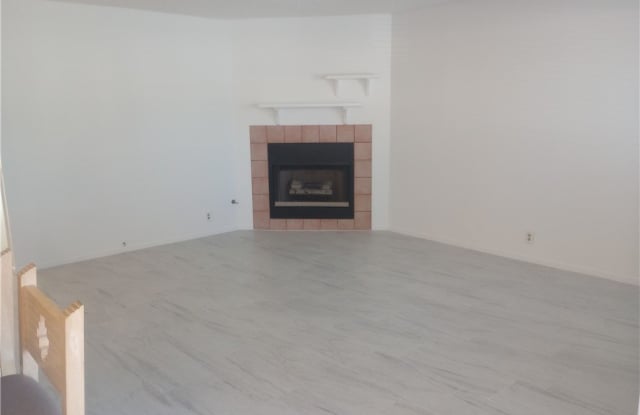 3375 E Tompkins Avenue