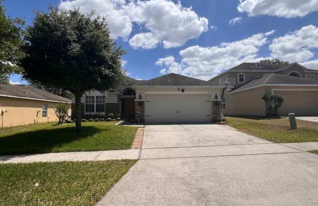 3 Bedroom Single Family Home in Haines City - 435 Hammerstone Avenue, Haines City, FL 33844