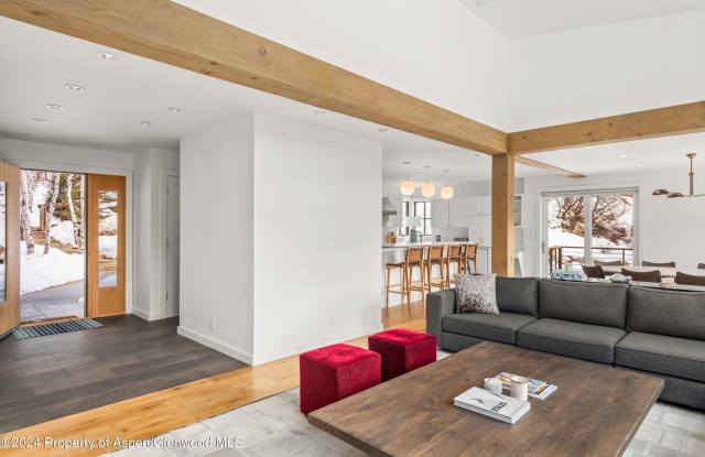 449 Mountain Laurel Drive unit: #4