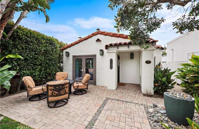 1155 Catalina
