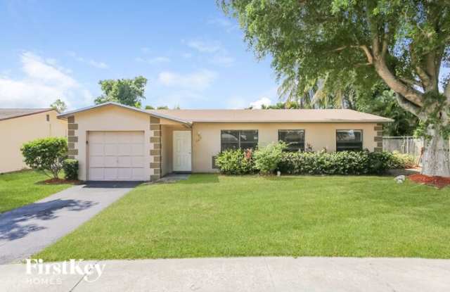 707 Southwest 74th Avenue - 707 Southwest 74th Avenue, North Lauderdale, FL 33068