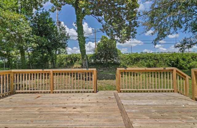 1342 Karlaney Avenue