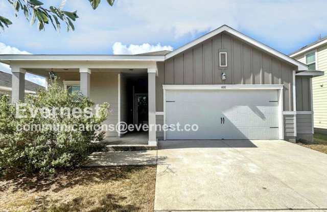 Photo of 400 Seneca Loop