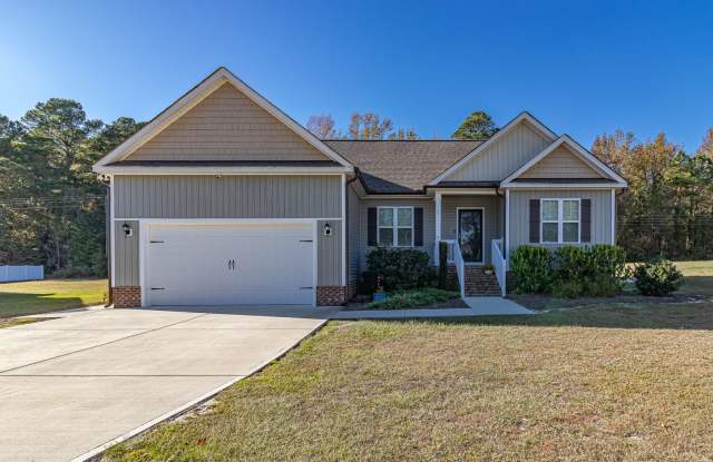 Photo of Immaculate 3 BR | 2 BA Ranch Home in Goldsboro *Rosewood School District*
