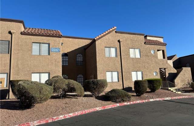 2982 Juniper Hills Boulevard