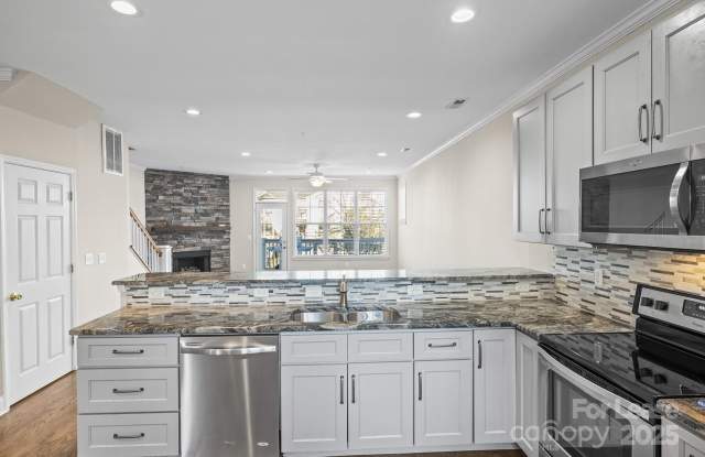 853 Clarkson Mill Court