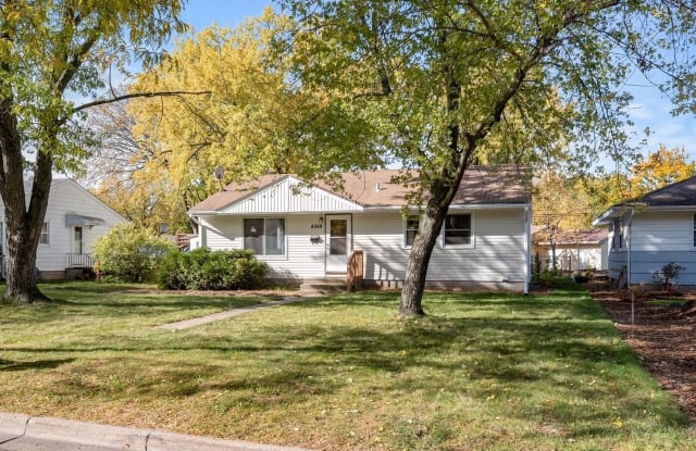 4369 Ewing Avenue N - 4369 Ewing Avenue North, Robbinsdale, MN 55422