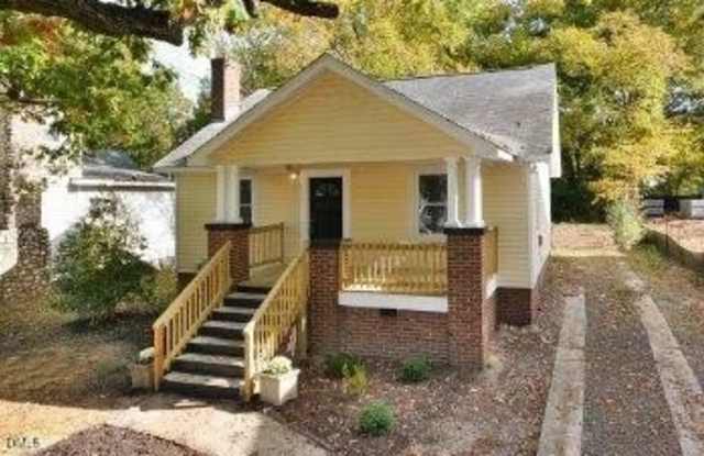 216 N Guthrie Avenue