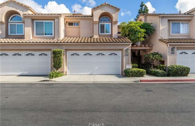 28 Almador - 28 Almador, Irvine, CA 92614