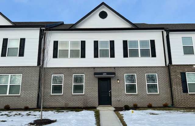 Beautiful, 2 Story Newly Built - 3 Bedroom, 2.5 Bath!
