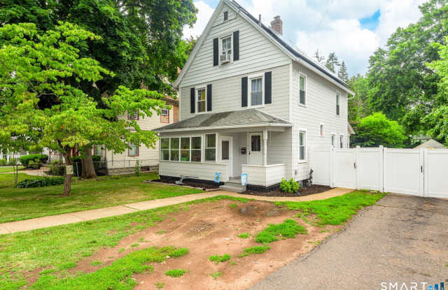 165 Oak Street