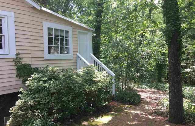 129 Purefoy Road - HOUSE on Southside of Chapel Hill