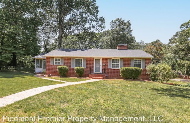 130 N Gordon Dr - 130 North Gordon Drive, Winston-Salem, NC 27104