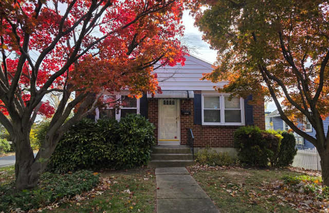 1008 FAIRVIEW Avenue