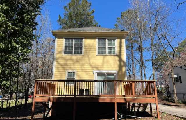 Room in 3 Bedroom Home at Godfrey Dr NW