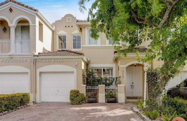 3123 NW 101st Pl