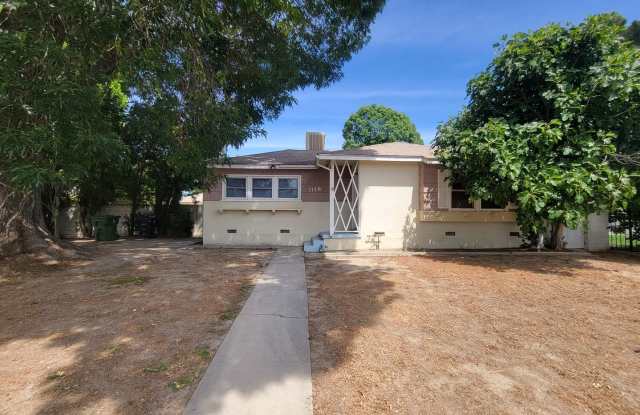 Spacious 3 Bedroom Canoga Park House