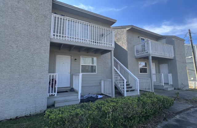 2505 W 10th Street - 2505 West 10th Street, Panama City, FL 32401