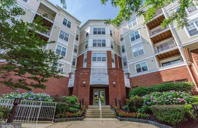 1645 INTERNATIONAL Drive