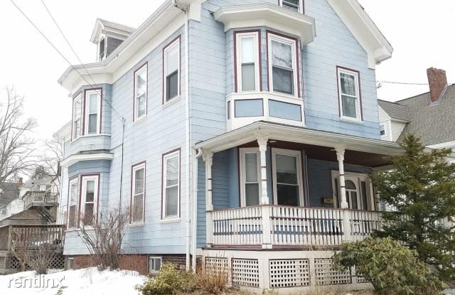 28 Spring st Room 4