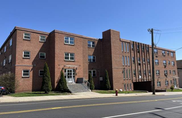 32 Cook Avenue unit: 305