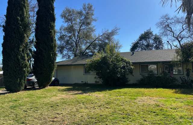 8162 Plumeria Ave