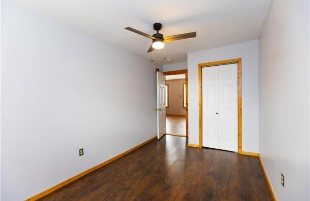 42 Bentley Street unit: 2