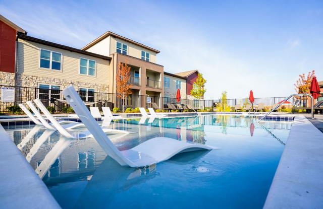 Apex at Perry Crossing