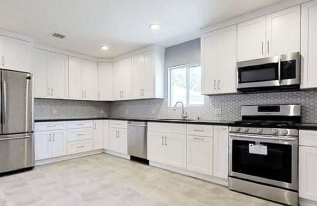 3456 Redondo Boulevard