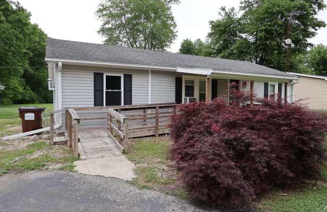 549 South Gum Street