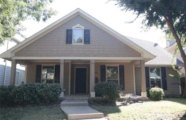 2702 Westpoint Drive