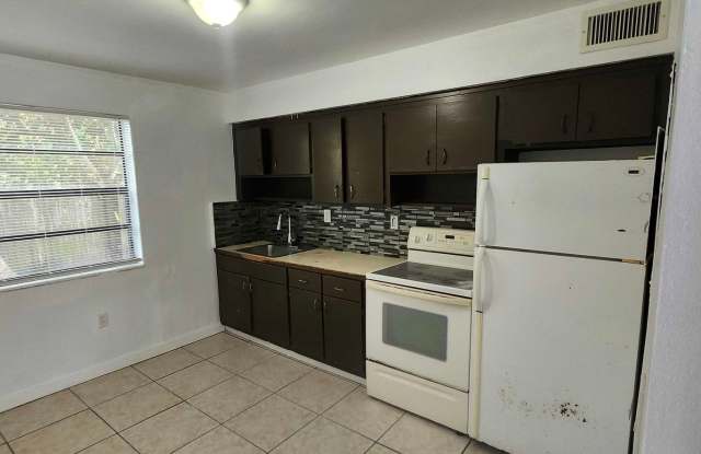 111 Biscayne Gardens, LLC