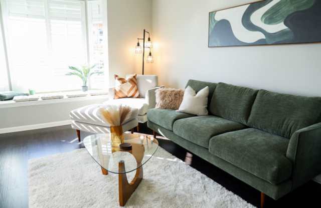 THE UPTOWN | Modern | Furnished | Bankers Hill Condo | Across from Balboa Park