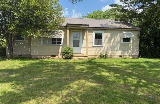 135 Fairview Avenue
