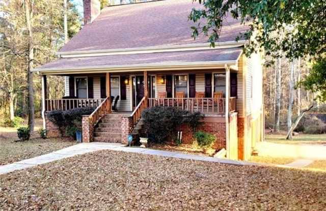 1130 Lee Whatley Drive