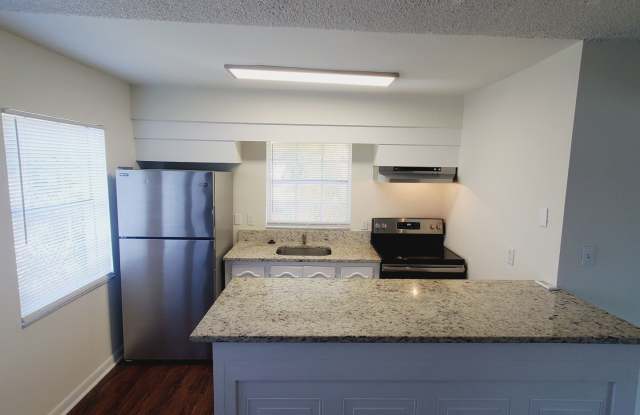 Move-In Special! One Bedroom, One Bath Apartment - Priced to Rent!