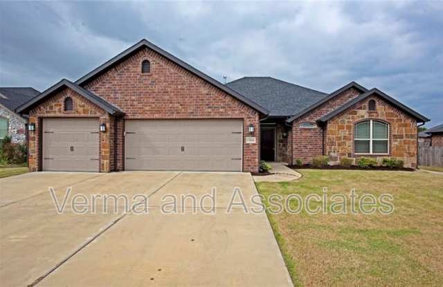 1906 SW Cypress St