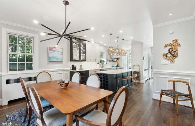 Photo of 2916 NEW MEXICO Avenue NW