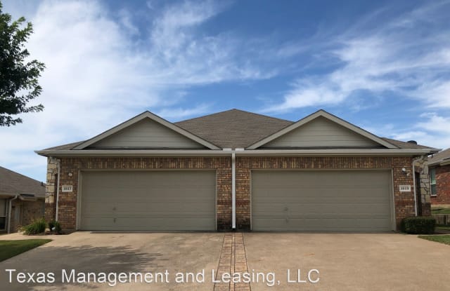 1017 Newcastle Drive - 1017 New Castle Drive, Weatherford, TX 76086
