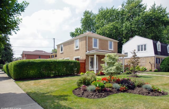 3803 West Pratt Avenue - 3803 West Pratt Avenue, Lincolnwood, IL 60712