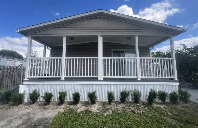 Photo of 10717 N Branch Road