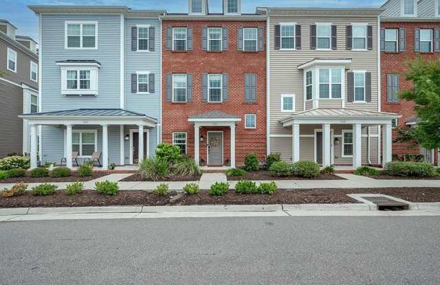 Photo of 1664 Beckenham Way - 1