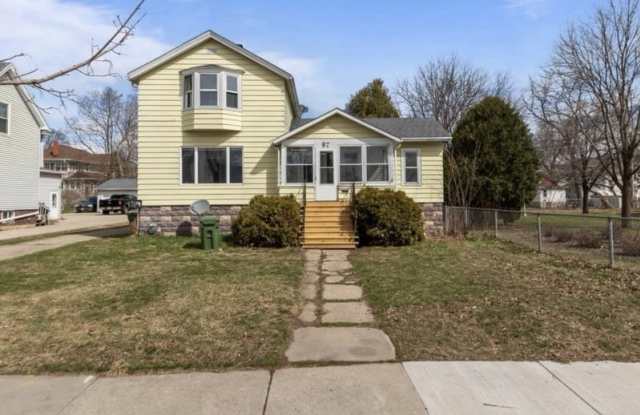 97 Hamilton Place - 97-Lower