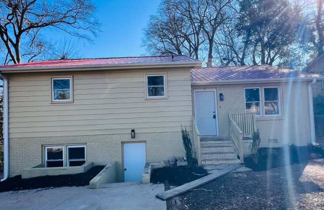 4/2 Renovated Home Move In Ready Now!