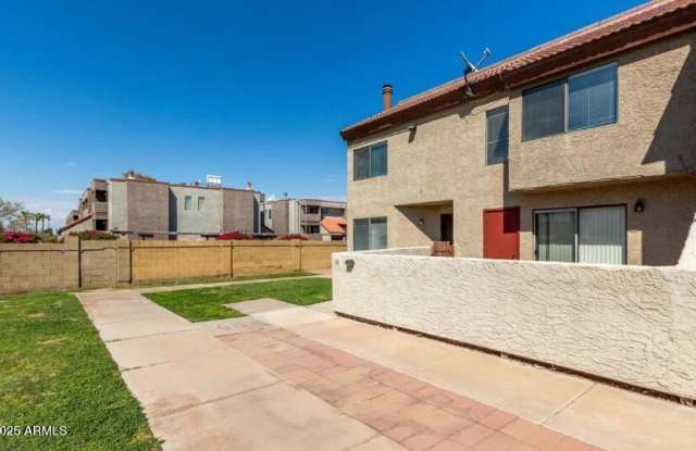 2040 S LONGMORE Avenue unit: 66